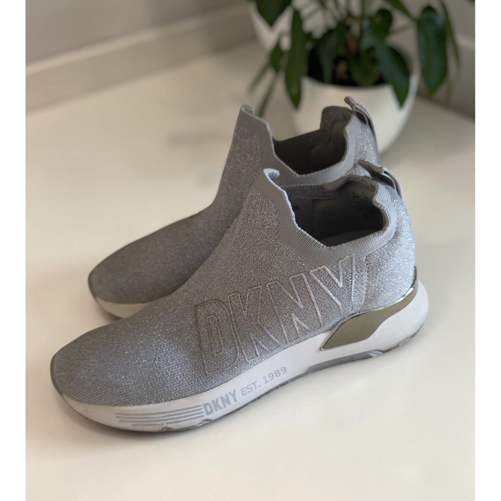 DKNY Women's Noto Slip-on Sneakers in a Shimmering Silver- US 8.5M